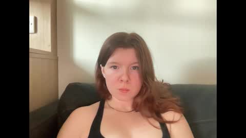 Snapshot of goddesssylvie chatting on 09.14.25 goddesssylvie online show from 09.14.25