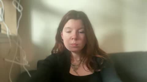 Snapshot of goddesssylvie chatting on 10.04.25 goddesssylvie online show from 10.04.25