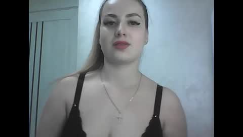 Snapshot of goddesstenderness chatting on 04.26.26 GoddessTenderness online show from 04.26.26