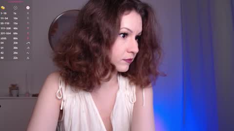 Goddess. Mommy. Master. Greedy Brat. VENINA online show from 11.22.25