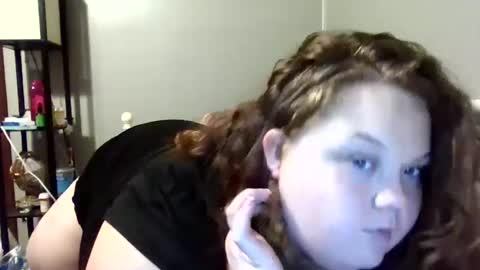 godessisabella online show from 09.26.25