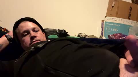 Snapshot of godgivenclimaxzz chatting on 01.01.25 SirCumzalottt online show from 01.01.25