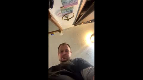 Snapshot of godgivenclimaxzz chatting on 02.01.25 SirCumzalottt online show from 02.01.25