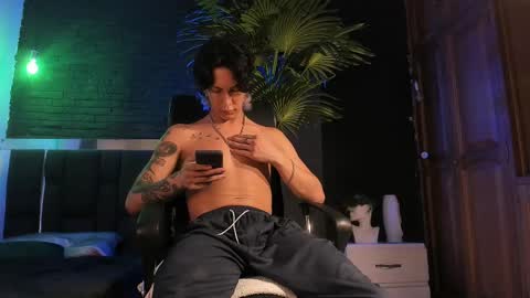 HUAN online show from 02.26.25