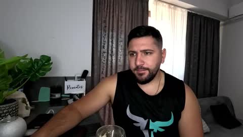 gold_alpha_boy online show from 10.15.25