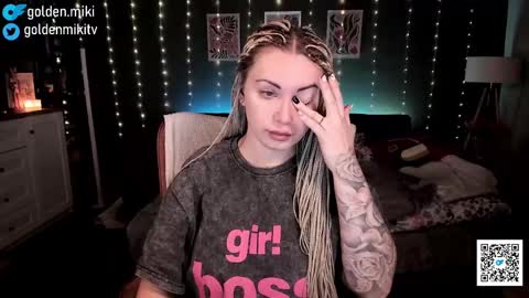 Snapshot of golden_miki chatting on 02.17.25 Shy in the streets but a freak in the sheets online show from 02.17.25