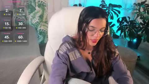 Snapshot of golden_muse chatting on 02.20.26 golden_muse online show from 02.20.26