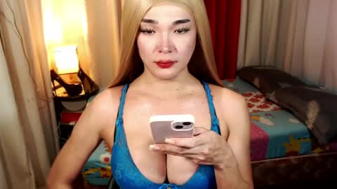 AVA online show from 04.13.26