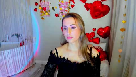 Olivia online show from 02.04.26