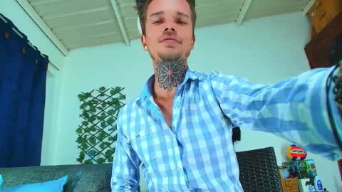 Snapshot of goldy_loyal99 chatting on 09.13.25 Goldy Loyal93 online show from 09.13.25