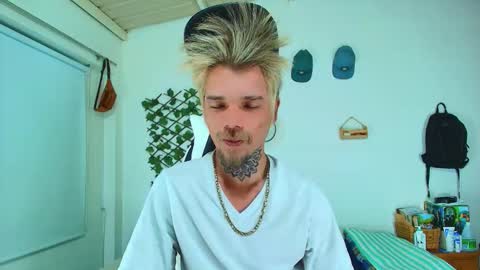 Snapshot of goldy_loyal99 chatting on 02.23.26 Goldy Loyal93 online show from 02.23.26