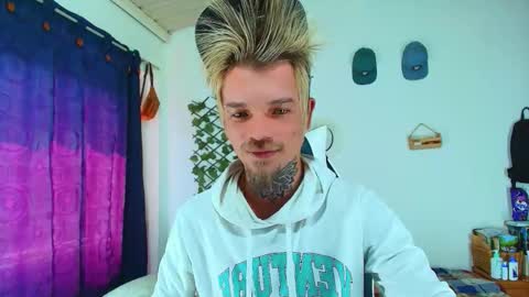 Snapshot of goldy_loyal99 chatting on 02.26.26 Goldy Loyal93 online show from 02.26.26