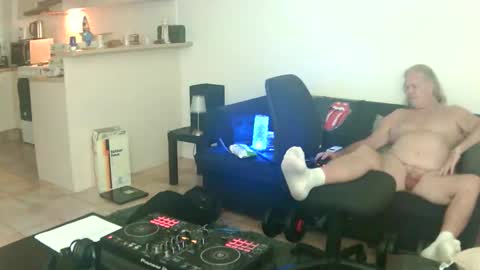 goldyguy011 online show from 05.25.26