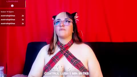 Snapshot of gomory_kitty chatting on 03.10.26 gomory_kitty online show from 03.10.26