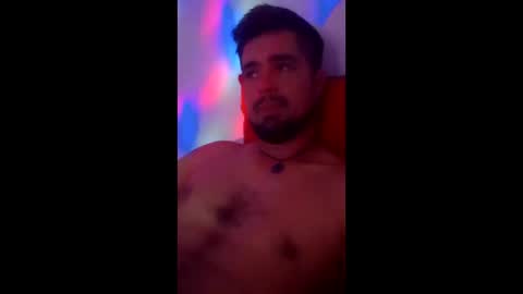 Snapshot of gonzaloreyna016 chatting on 04.15.26 gonzaloreyna016 online show from 04.15.26