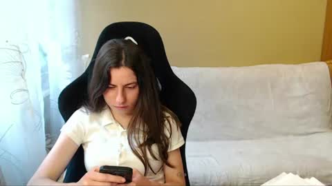 Snapshot of good__night chatting on 06.29.26 Elizabeth Effie online show from 06.29.26