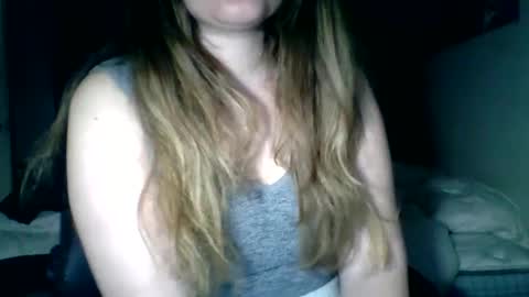 Snapshot of good_pet chatting on 01.27.25 good_pet online show from 01.27.25