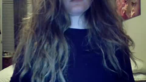 Snapshot of good_pet chatting on 02.14.25 good_pet online show from 02.14.25