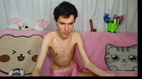 Snapshot of goodboyluca chatting on 05.14.26 Luca online show from 05.14.26