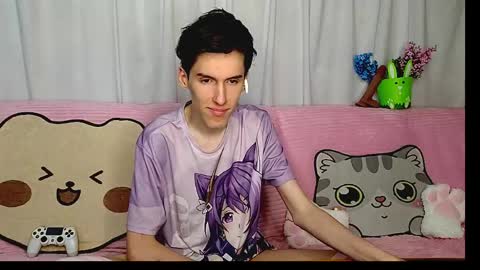 Snapshot of goodboyluca chatting on 05.19.26 Luca online show from 05.19.26