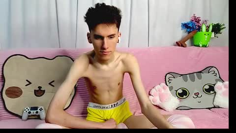 Snapshot of goodboyluca chatting on 05.21.26 Luca online show from 05.21.26