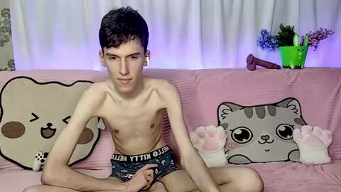 Snapshot of goodboyluca chatting on 06.14.26 Luca online show from 06.14.26