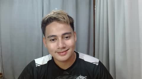 Snapshot of goodcaresweetboy chatting on 03.11.25 FORD online show from 03.11.25