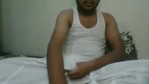 Snapshot of goodfucker3252 chatting on 10.17.25 Arab Pronstar online show from 10.17.25