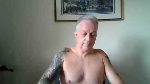 Goodgriefnotagain online show from 10.12.25