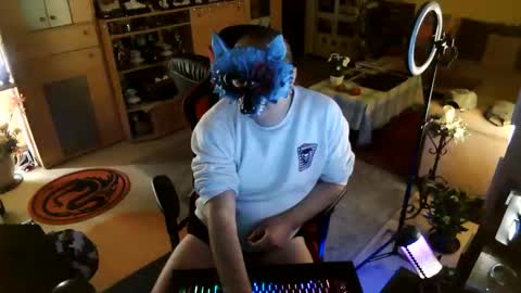 Snapshot of google5001 chatting on 10.29.25 google5001 online show from 10.29.25