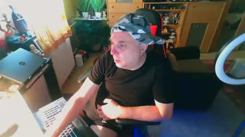 Snapshot of google5001 chatting on 07.18.26 google5001 online show from 07.18.26