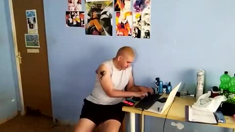 Snapshot of gorak32 chatting on 04.30.26 GoraK online show from 04.30.26