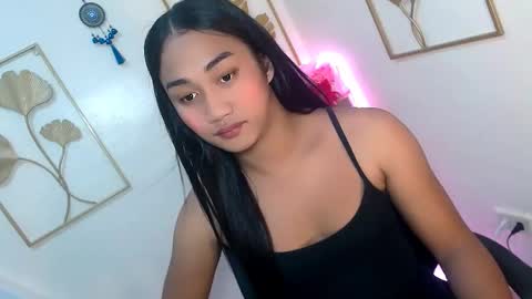 gorgeous_nicole online show from 11.04.25