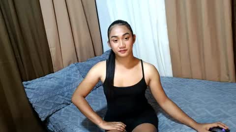 Snapshot of gorgeous_niicole chatting on 06.14.26 gorgeous_niicole online show from 06.14.26