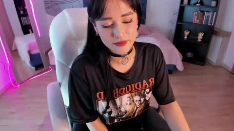 Alice online show from 11.20.25