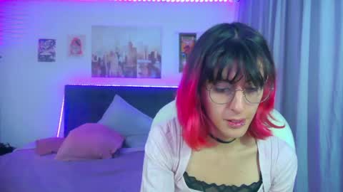Snapshot of goth_minerva chatting on 04.23.26 goth_minerva online show from 04.23.26