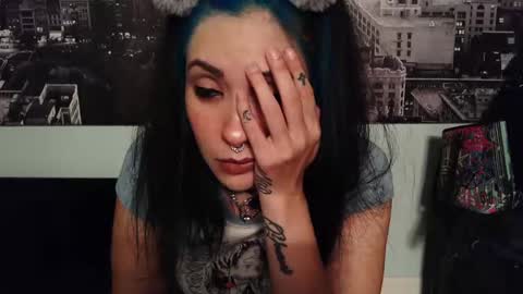 Snapshot of gothbaby305 chatting on 10.17.25 gothbaby305 online show from 10.17.25