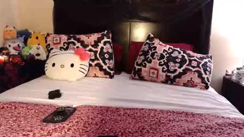 Snapshot of gothbaby305 chatting on 12.02.25 gothbaby305 online show from 12.02.25