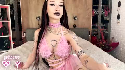    online show from 04.11.26