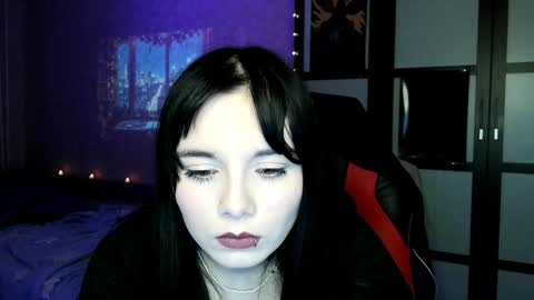 Snapshot of gothickq chatting on 06.04.26 gothickq online show from 06.04.26