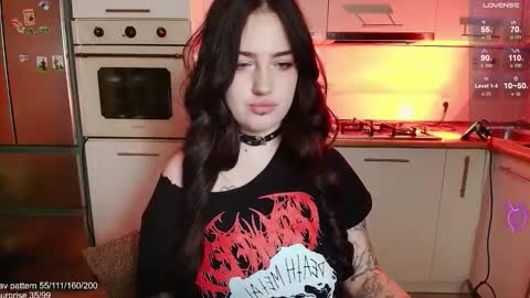 Snapshot of gothkittys chatting on 10.12.25 traumfrau Kira angel face devil eyes I SELL A LOT VIDEO IN GALLERY online show from 10.12.25