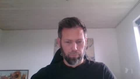 Snapshot of gottalop chatting on 10.26.25 gottalop online show from 10.26.25