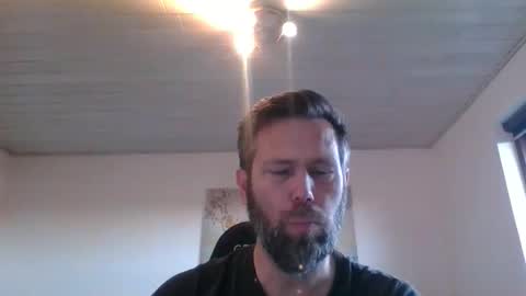 Snapshot of gottalop chatting on 11.06.25 gottalop online show from 11.06.25