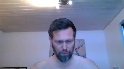 Snapshot of gottalop chatting on 04.14.26 gottalop online show from 04.14.26