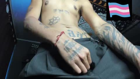 Snapshot of gowtherrrr_ chatting on 04.22.26 Manolo modelo independiente online show from 04.22.26