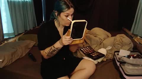 Snapshot of gra_pheebee chatting on 02.14.26 gra_pheebee online show from 02.14.26