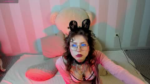 Grace online show from 11.22.25