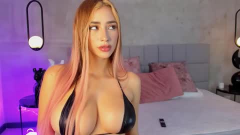 Grace Cartier online show from 09.27.25