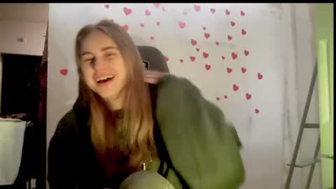 Snapshot of gracetorrezz chatting on 02.21.25 gracetorrezz online show from 02.21.25