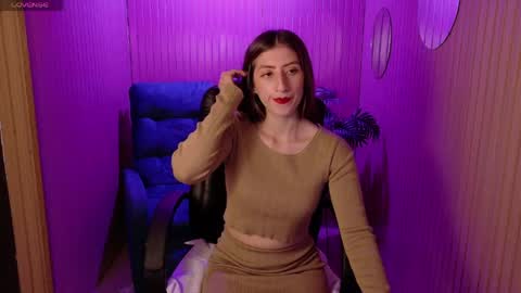 Snapshot of graciecollins chatting on 04.27.26 Gracie online show from 04.27.26